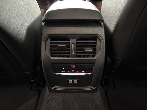 Used 2025 BMW 330i xDrive 330i xDrive image 23