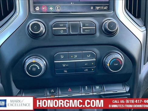 Used 2019 Chevrolet Silverado 1500 LT RWD image 17