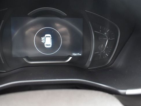 Used 2019 Hyundai Santa Fe Limited AWD/4WD image 15