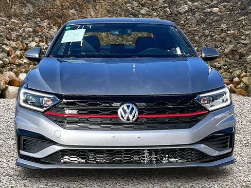 Used 2019 Volkswagen Jetta GLI image 3