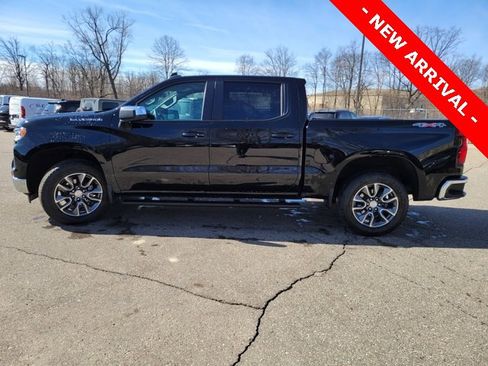 Used 2024 Chevrolet Silverado 1500 LT image 6