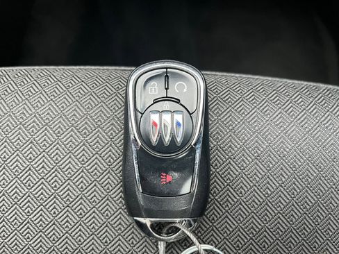 Used 2025 Buick Encore GX Preferred image 22