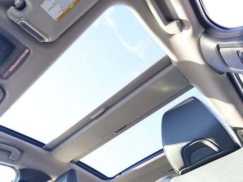 New 2026 Toyota Prius Plug-In Hybrid image 9