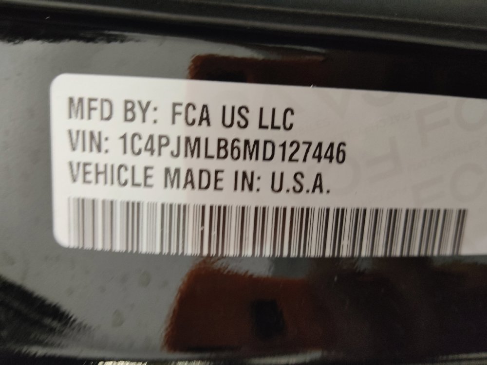 Used 2021 Jeep Cherokee Latitude Plus AWD/4WD image 33
