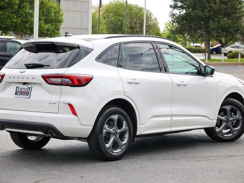 Used 2024 Ford Escape ST-Line w/ Tech Pack #1 AWD/4WD image 2