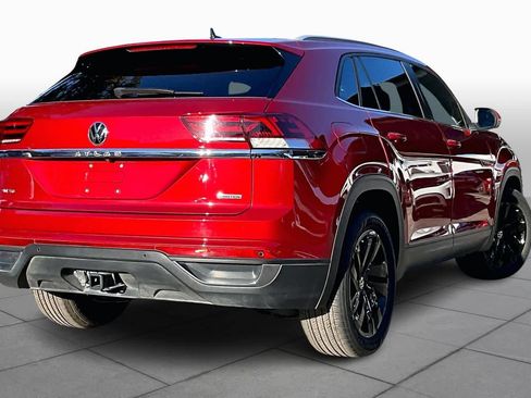 Used 2022 Volkswagen Atlas Cross Sport SE image 12