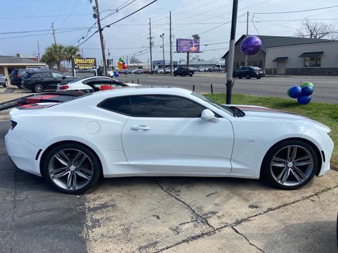 Used 2017 Chevrolet Camaro LT w/ RS Package RWD image 5