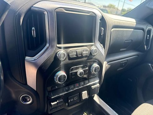 Used 2020 GMC Sierra 1500 Elevation w/ Elevation Value Package AWD/4WD image 12