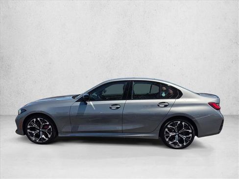 New 2026 BMW 330i Sedan w/ M Sport Package RWD image 5