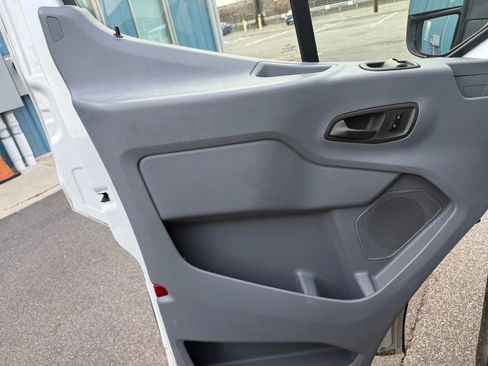 Used 2018 Ford Transit 250 130 Low Roof w/ Exterior Upgrade Package image 14