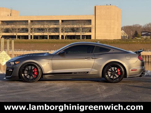 Used 2021 Ford Mustang Shelby GT500 w/ Technology Package image 2