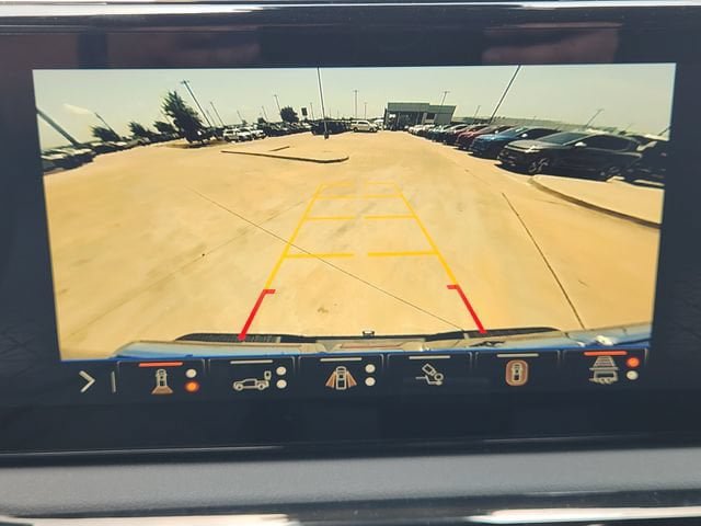 New 2026 GMC Sierra 1500 AT4 w/ Technology Package AWD/4WD image 15
