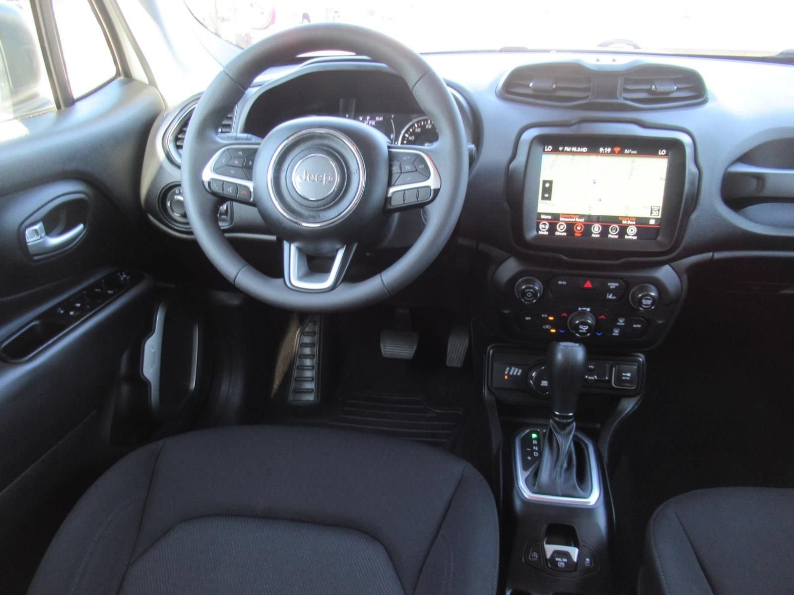 Certified 2023 Jeep Renegade Latitude AWD/4WD image 13
