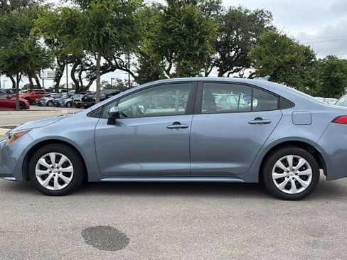 Used 2024 Toyota Corolla LE FWD image 10
