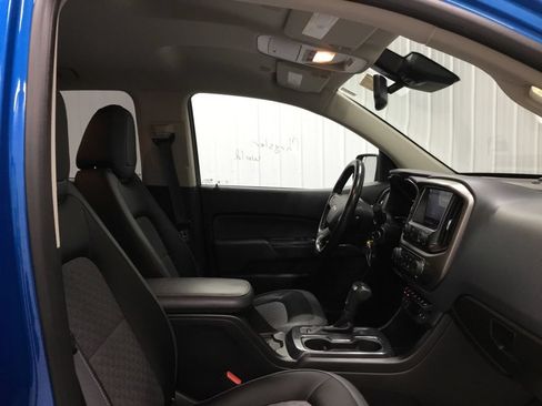 Used 2021 Chevrolet Colorado Z71 w/ Safety Package AWD/4WD image 21