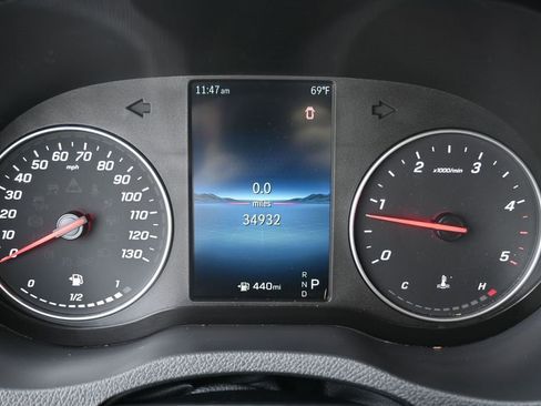 Used 2025 Mercedes-Benz Sprinter 2500 image 16