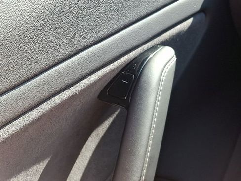 Used 2018 Tesla Model 3 Long Range RWD image 25