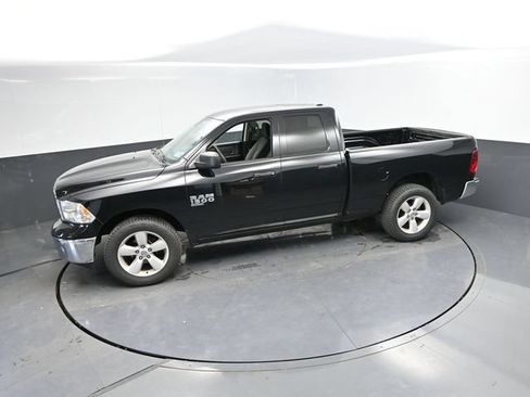 Used 2024 RAM 1500 Classic SLT AWD/4WD image 35