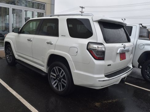 Used 2023 Toyota 4Runner Limited image 2