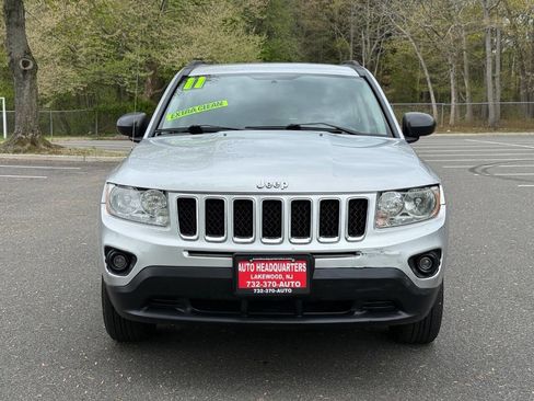 Used 2011 Jeep Compass 2WD image 2
