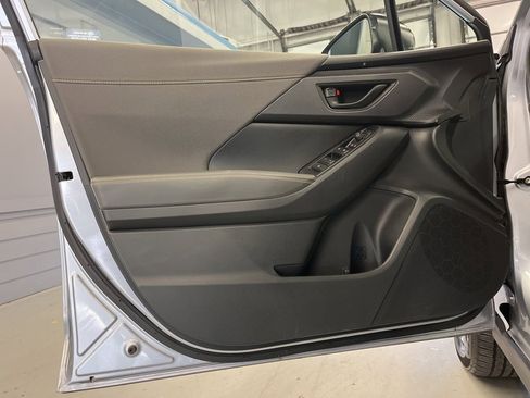 Certified 2024 Subaru Crosstrek 2.5i Sport w/ Crosstrek Mirror Package image 9