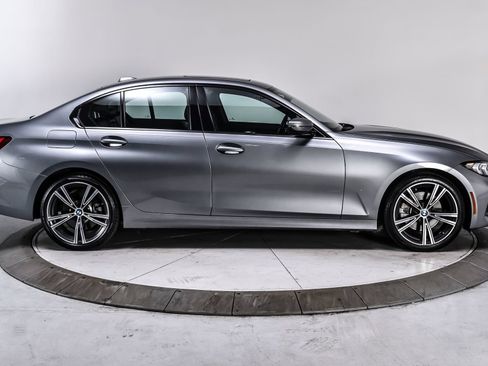Used 2023 BMW 330i Sedan w/ Driving Assistance Package RWD image 7