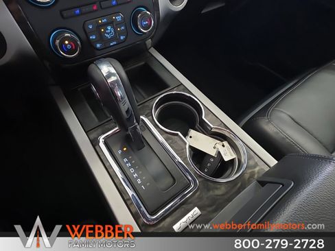 Used 2016 Ford Expedition Limited w/ Equipment Group 301A AWD/4WD image 18