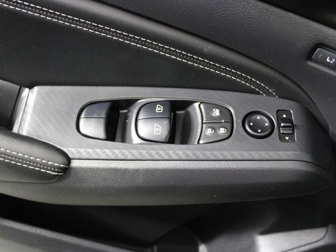 Used 2019 Nissan Altima 2.5 Platinum FWD image 23