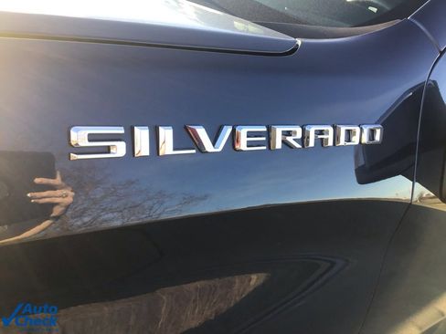 Used 2019 Chevrolet Silverado 1500 LT w/ All-Star Edition image 43