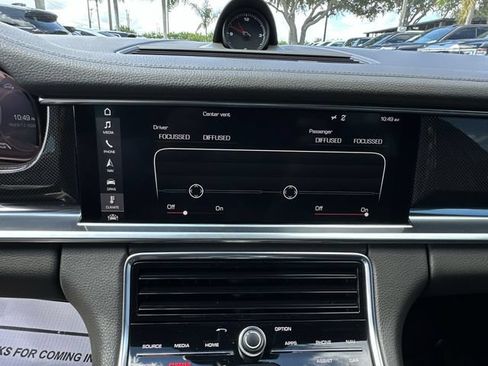 Used 2017 Porsche Panamera 4S AWD/4WD image 27