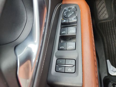 Certified 2024 GMC Yukon Denali Ultimate image 23