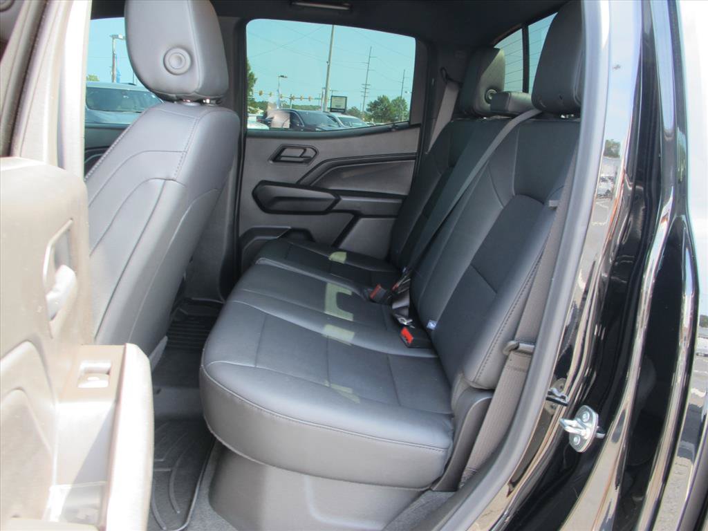 Used 2026 Chevrolet Colorado Trail Boss AWD/4WD image 16