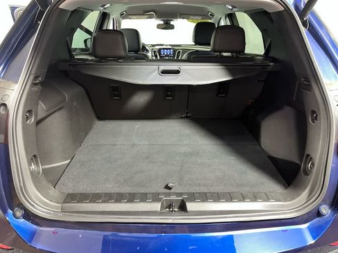 Used 2022 Chevrolet Equinox Premier AWD/4WD image 28