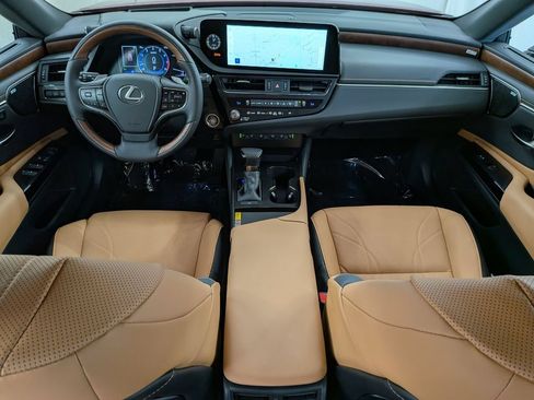 Used 2025 Lexus ES 350 w/ Accessory Package (Z2) FWD image 30