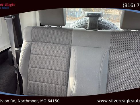 Used 2007 Jeep Wrangler Sahara w/ PWR Convenience Group image 11