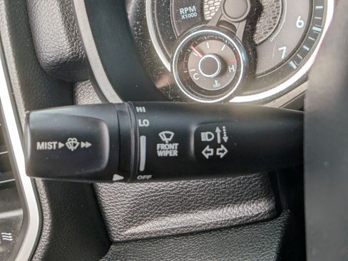 Used 2022 RAM 1500 Big Horn AWD/4WD image 27