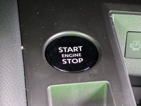 New 2026 Nissan Kicks SV image 21