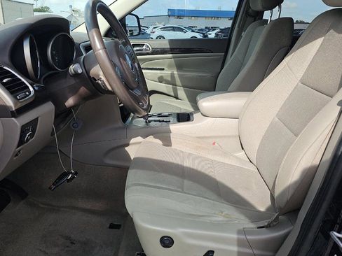 Used 2011 Jeep Grand Cherokee Laredo image 7