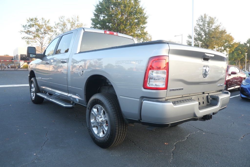 Used 2024 RAM 2500 Big Horn w/ Sport Appearance Package AWD/4WD image 9