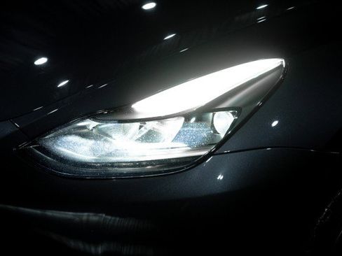 Used 2022 Tesla Model Y Performance image 8