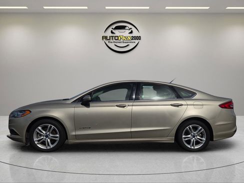 Used 2018 Ford Fusion S image 4