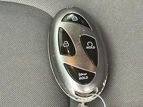 Used 2024 Hyundai Elantra SEL FWD image 4