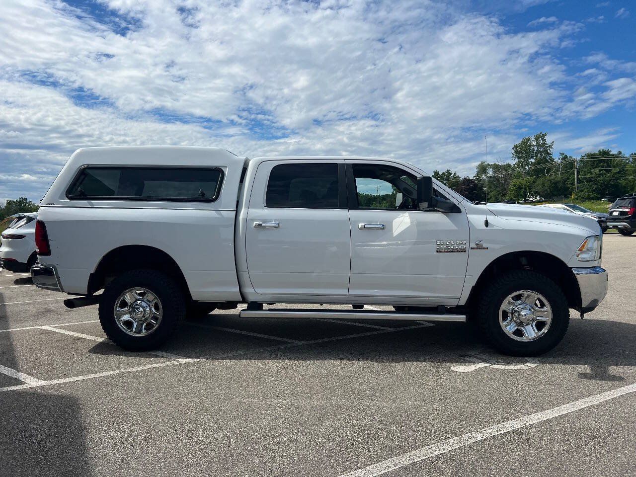 Used 2018 RAM 2500 SLT AWD/4WD image 8