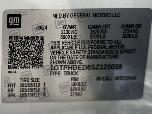 Used 2025 GMC Sierra 1500 SLT RWD image 33