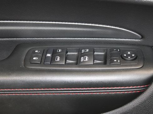 Used 2025 Dodge Durango GT AWD/4WD image 22