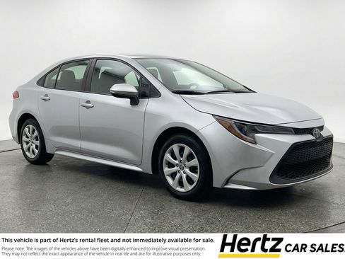 Used 2025 Toyota Corolla LE FWD image 1