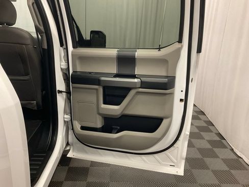 Used 2019 Ford F150 XLT w/ Trailer Tow Package AWD/4WD image 18