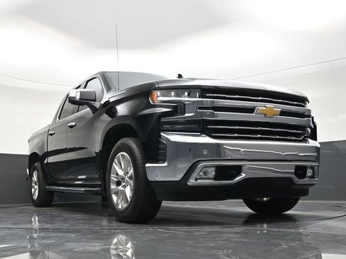 Used 2022 Chevrolet Silverado 1500 LTZ image 23