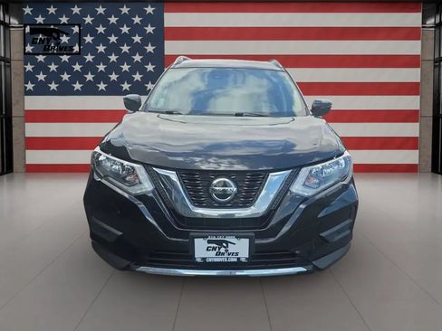 Used 2019 Nissan Rogue S w/ Special Edition Package AWD/4WD image 2