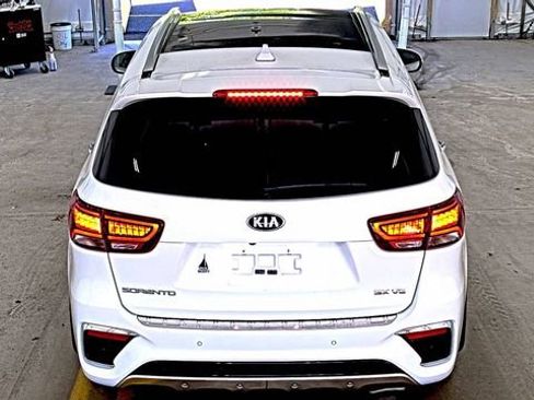 Used 2020 Kia Sorento SX AWD/4WD image 5